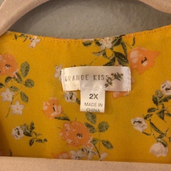 Orange Kiss Long Sleeve Floral Blouse size 2X - Picture 2 of 8